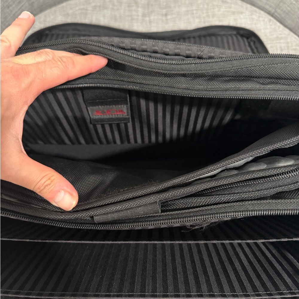 Tumi Black Professional Briefcase - image 5